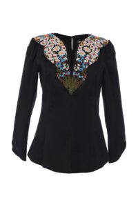 Camasa Neagra Flora