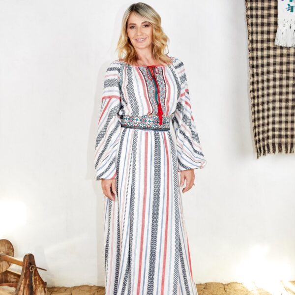 Rochie Ie Traditionala Populara de Mireasa Pentru Nunta - IIANA