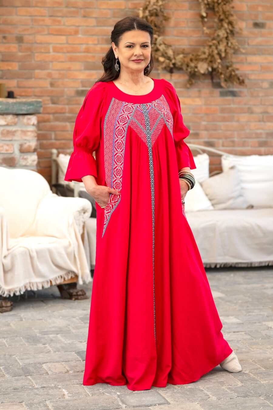 Rochia lungă roșie din in și jacquard țesut Ivoneta - IIANA
