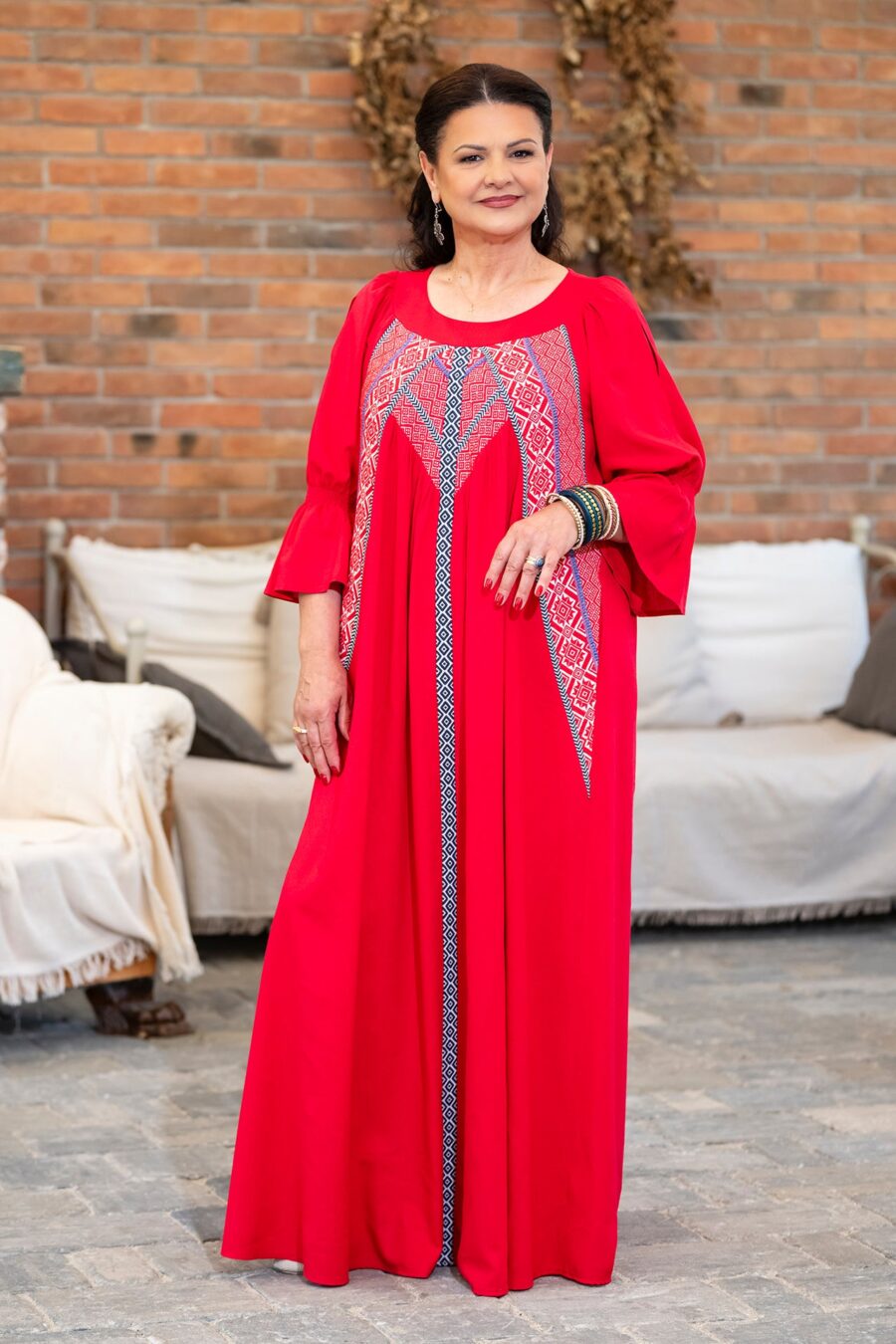 Rochia lungă roșie din in și jacquard țesut Ivoneta - IIANA