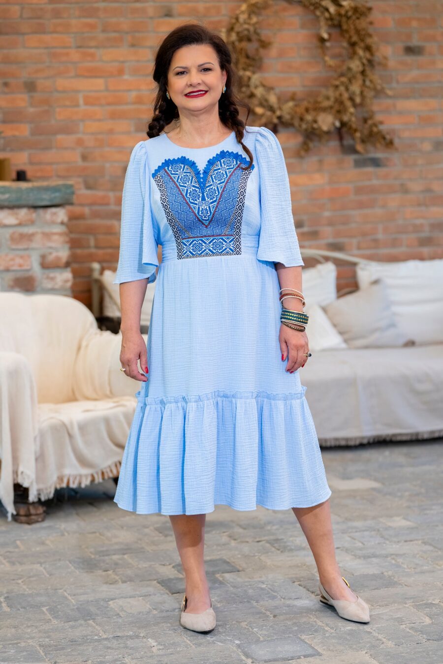 Rochie midi din muselină bleu cu jacquard și dantelă tradițională - IIANA