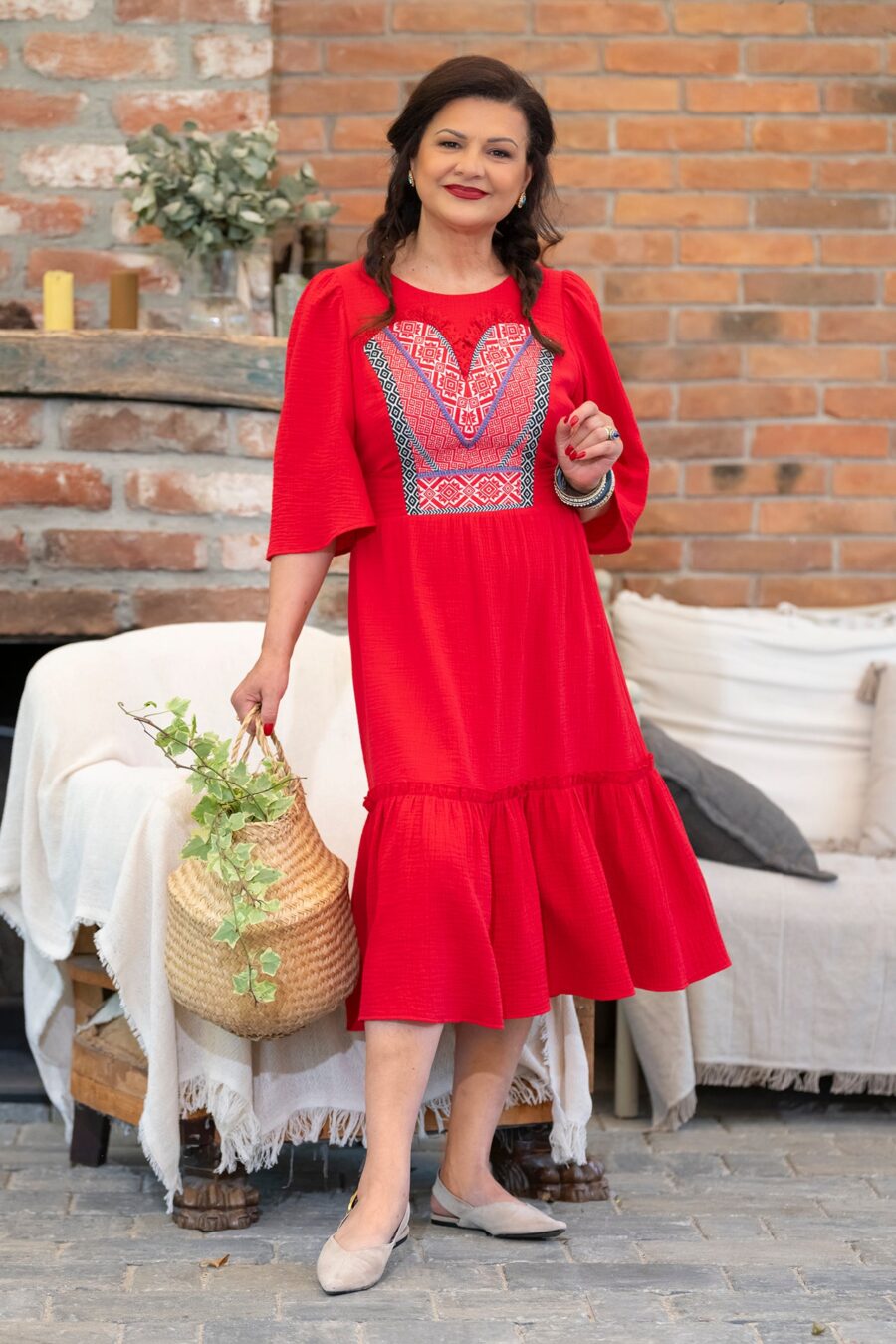 Rochia midi din muselină roșie cu jacquard țesut și dantelă tradițională - IIANA