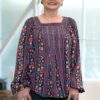 Bluza Sânziana din viscoză imprimată digital cu motive geometrice și florale - IIANA