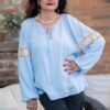 Ie stilizată  bleu din in și dantelă românească tradițională din bumbac - IIANA