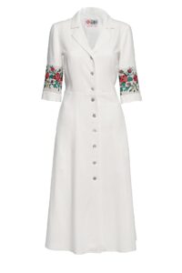 Rochia în clini albă din in cu broderie florală țesută