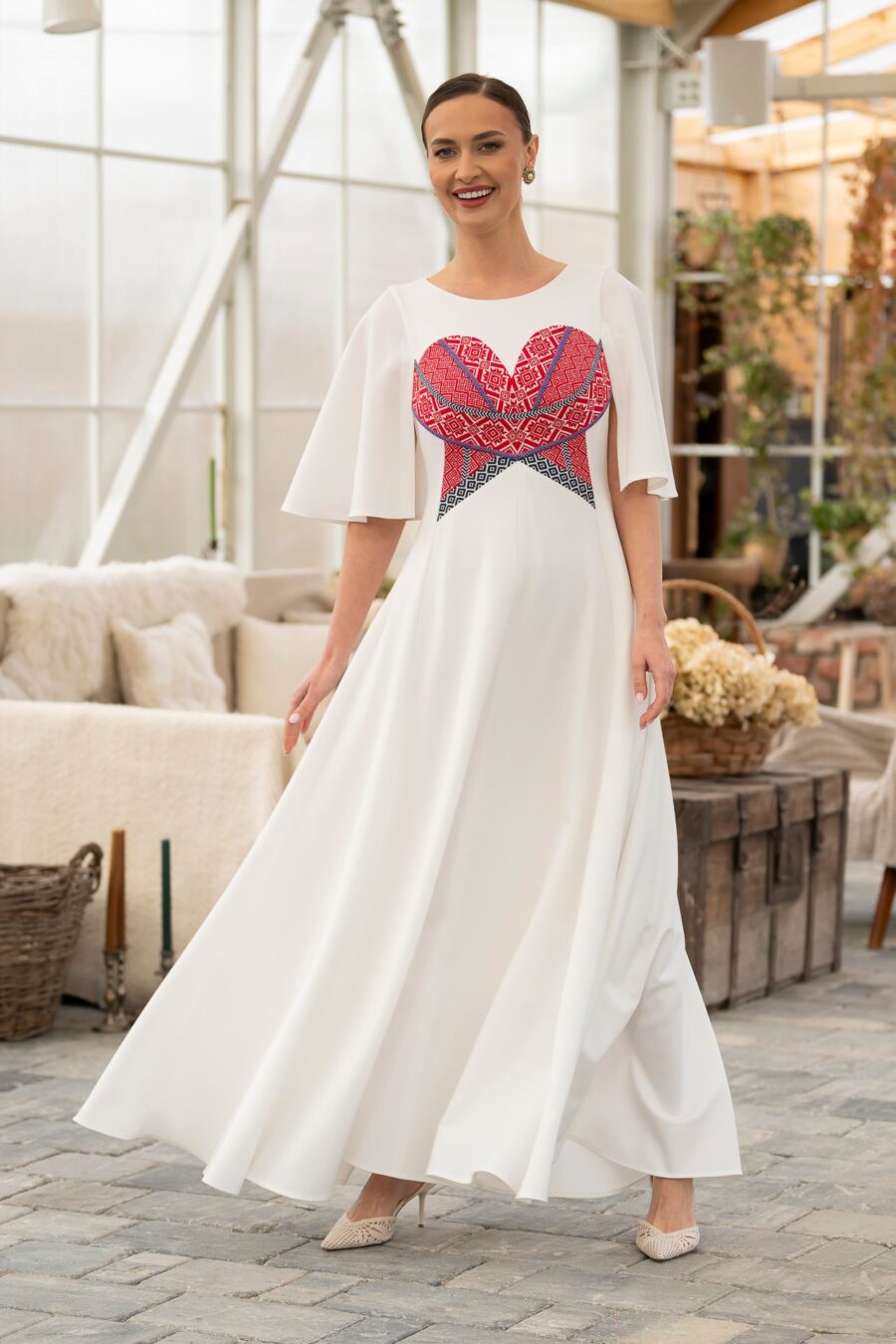 Rochie lungă albă cu corset tradițional din jacquard țesut roșu - IIANA