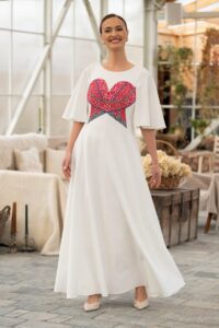 Rochie lungă albă cu corset tradițional din jacquard țesut roșu