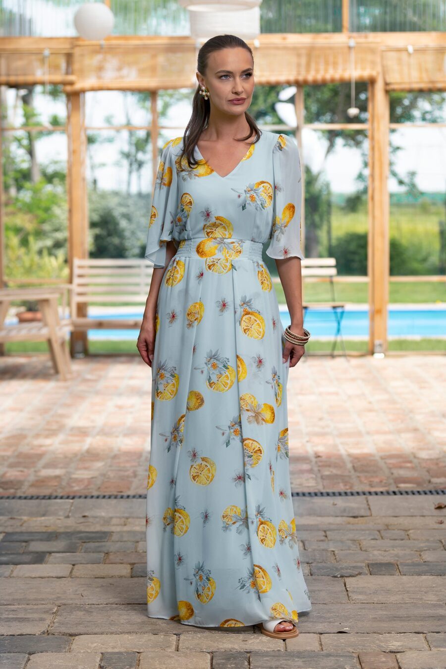 Rochie maxi din voal bleu ciel  cu imprimeu mediteranean cu lămâi - IIANA