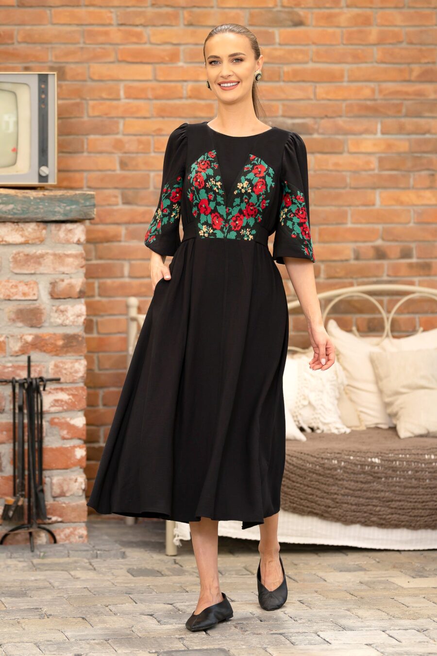 Rochie midi neagră Divna - IIANA