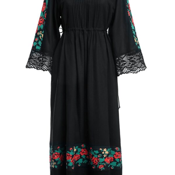Rochie tradițională din in cu jacquard țesut și dantelă românească - IIANA