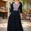 Rochia neagră din pânză topită cu jacquard etnic țesut Elena - IIANA