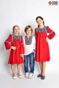 Rochita traditionala fetite Rosie Mini 9 luni - 7 ani