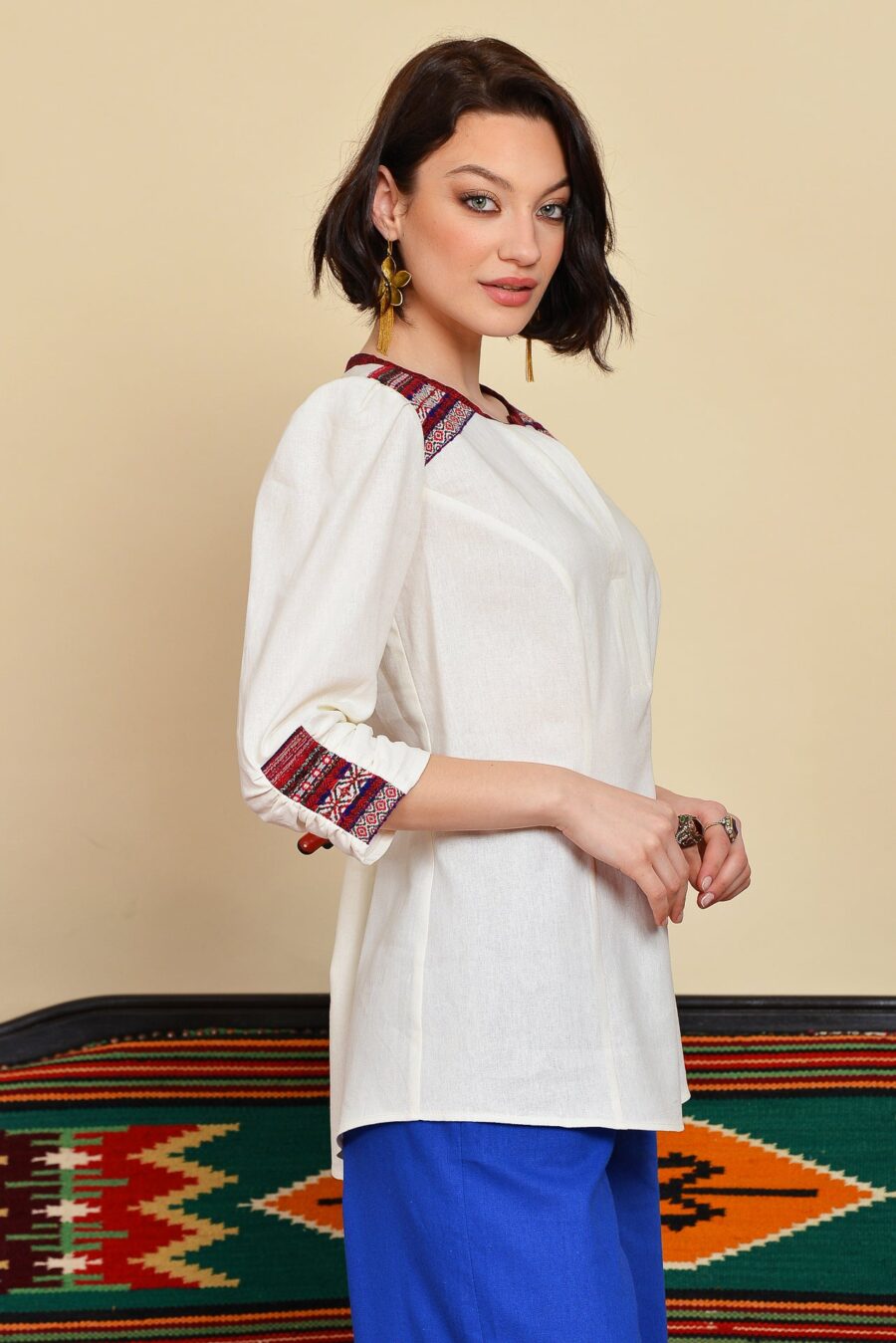 Camasa din In si Jacquard Etnic Rosu - IIANA