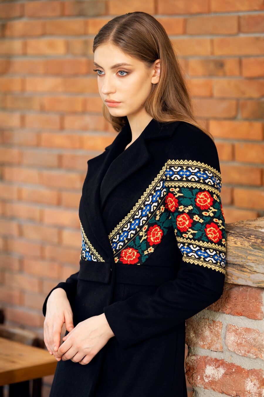 Pardesiu Midi Din Stofa De Lana Si Jacquard Etnic Fiona - IIANA