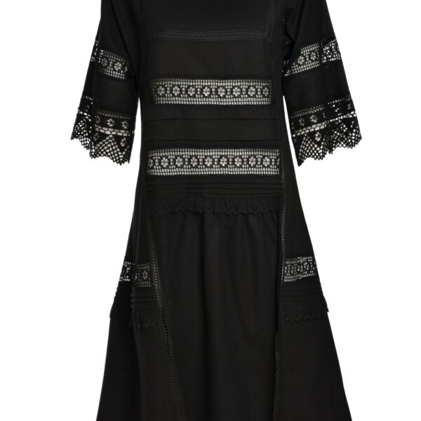 Rochie Neagra Din In Si Dantela Traditionala - IIANA