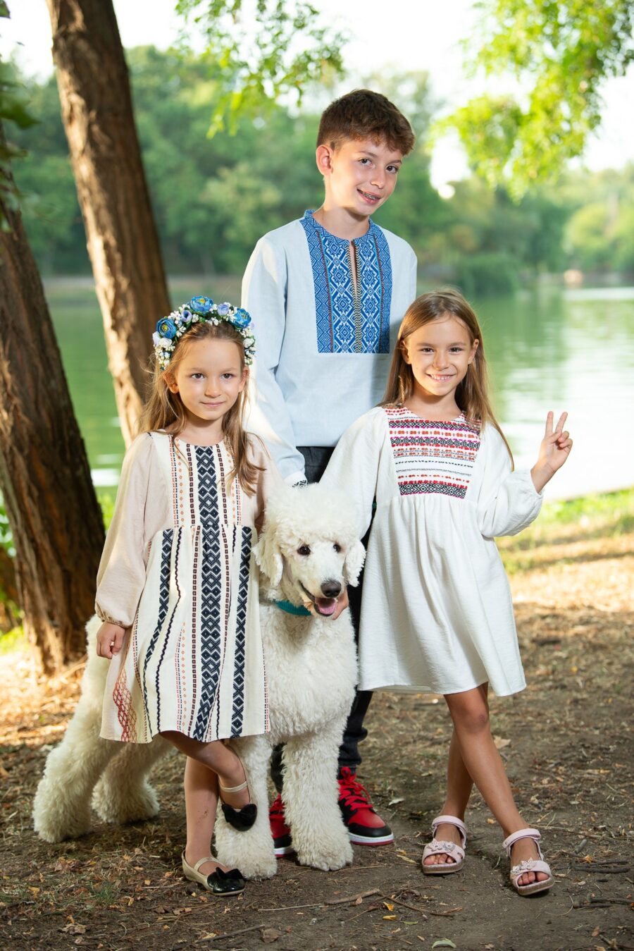 Rochita traditionala fetite crem Greta 9 luni - 7 ani - IIANA