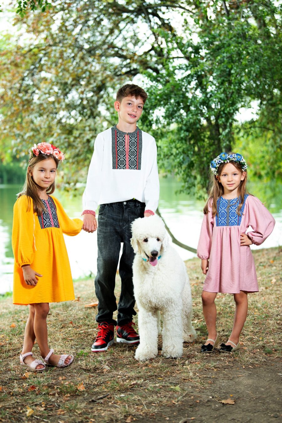 Rochita traditionala fetite galbena Andana 9 luni - 7 ani - IIANA
