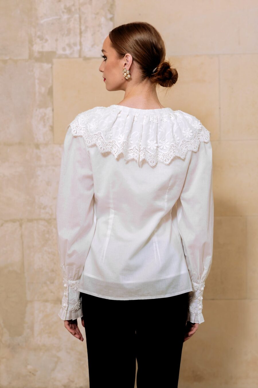 Camasa alba cu guler si broderie tridimensionala - IIANA