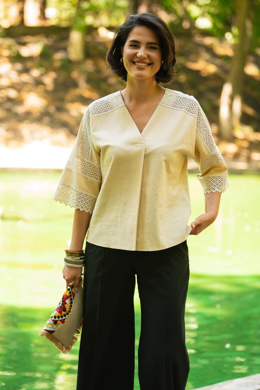Bluza chimono crem cu dantela traditionala - IIANA