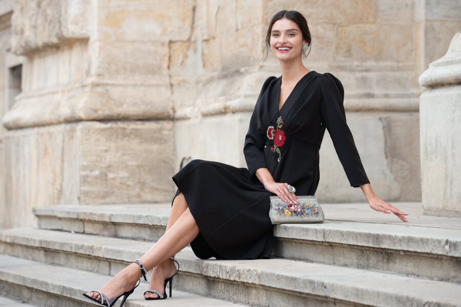Rochie din Stofa Neagra Medeea - IIANA