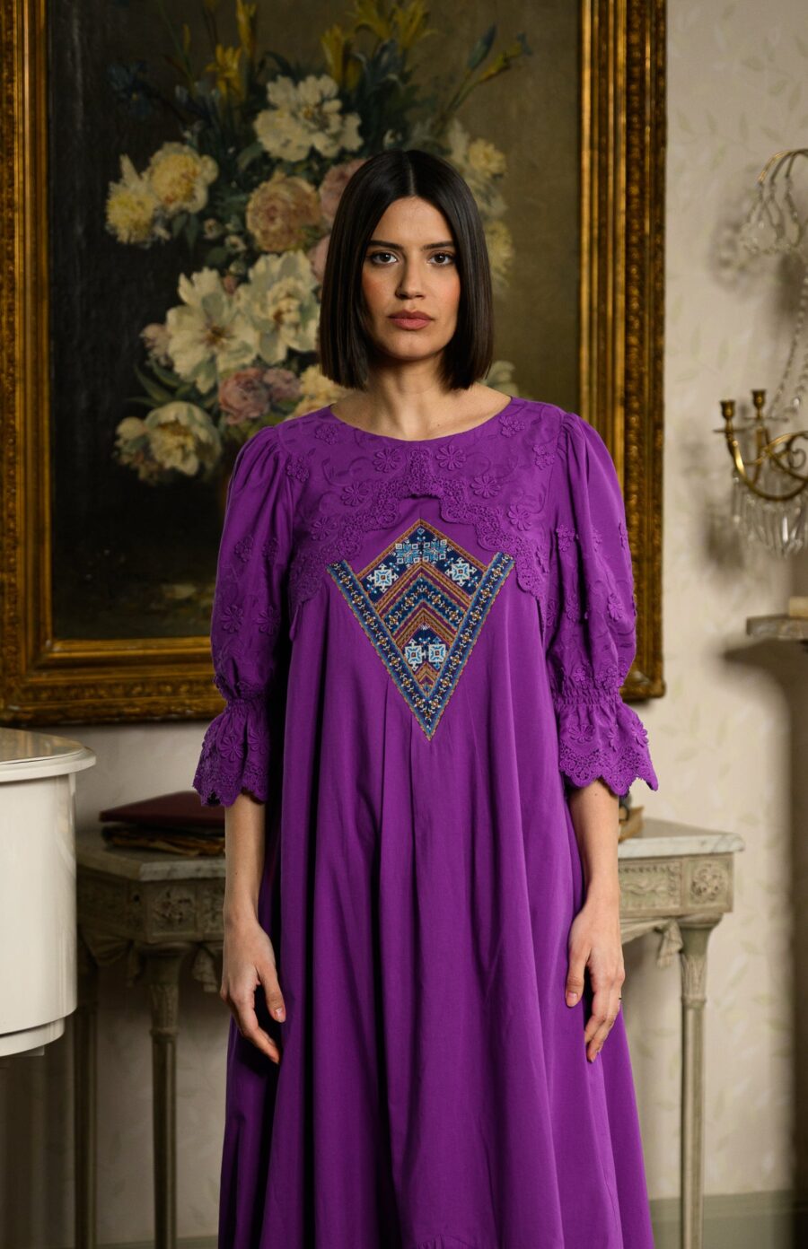 Rochia lungă violet din batist cu jacquard etnic și broderie tridimensională - IIANA