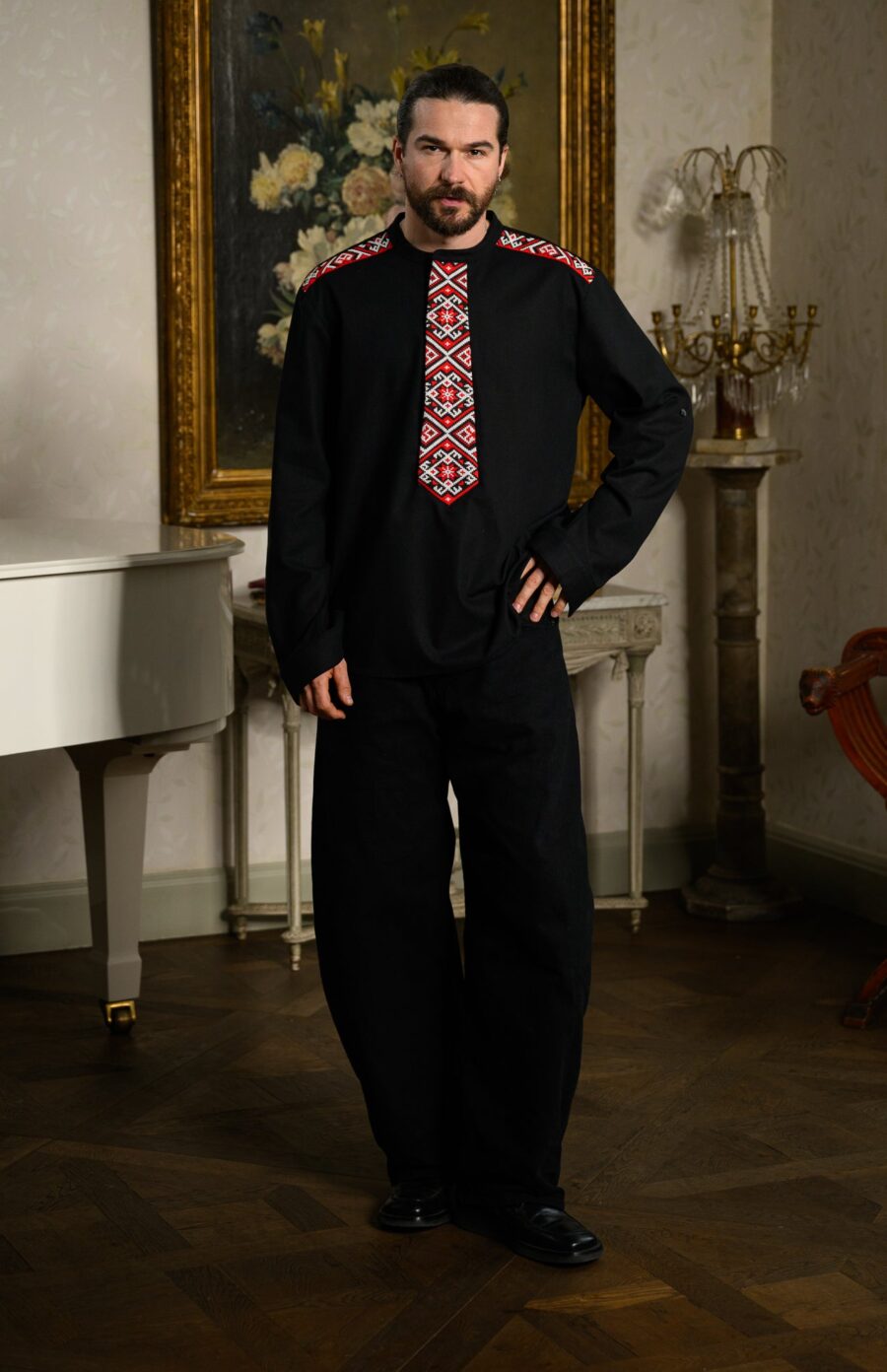 Cămașa stilizată cu cravată și epoleți din jacquard țesut cu motive tradiționale Antim - IIANA