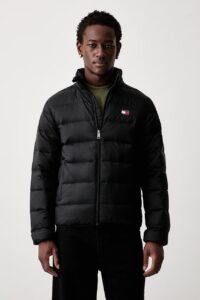 Tommy Jeans geacă cu puf pentru bărbați, neagră, DM0DM23231