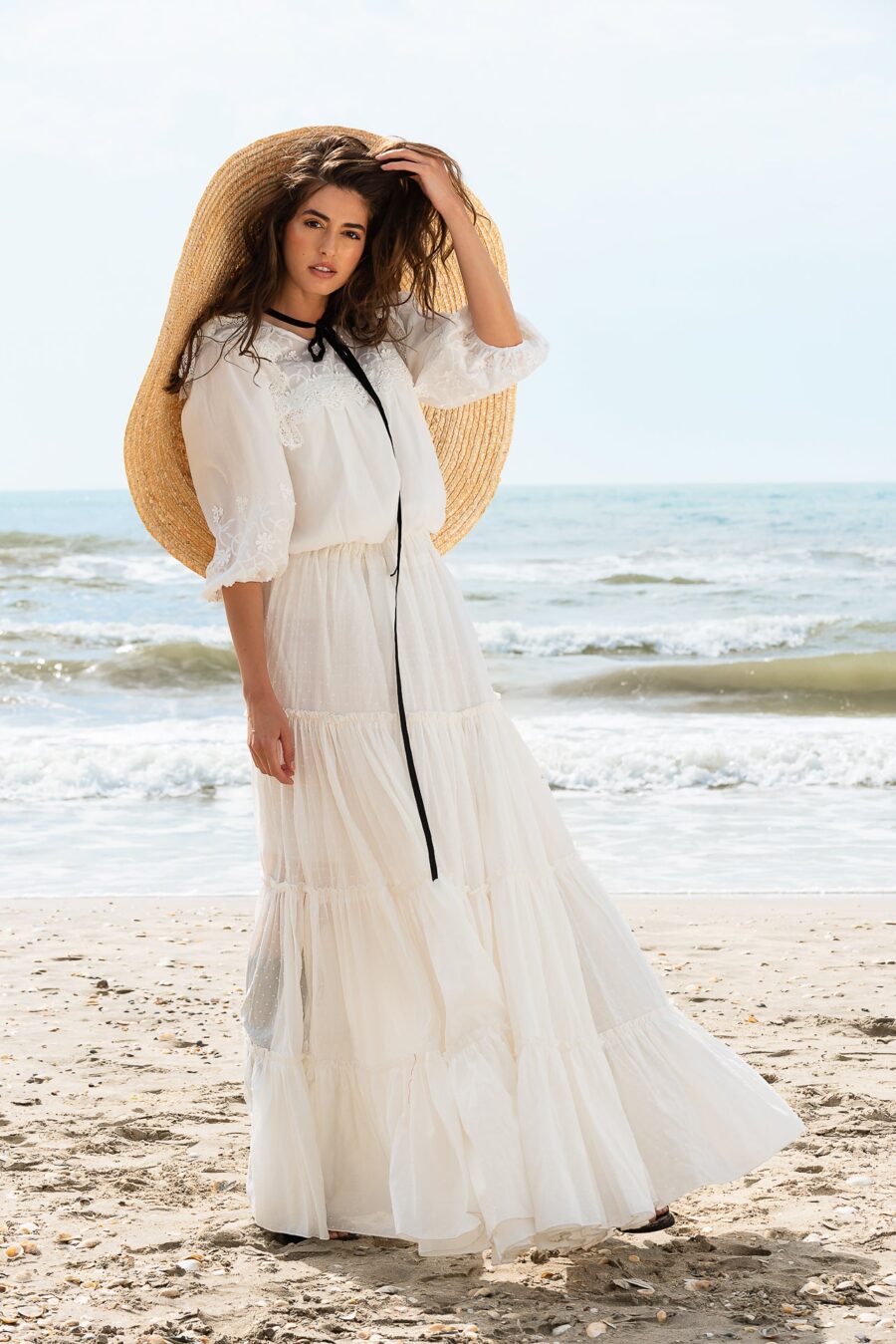 Bluza Alba Maramu cu Broderie Tridimensionala - IIANA