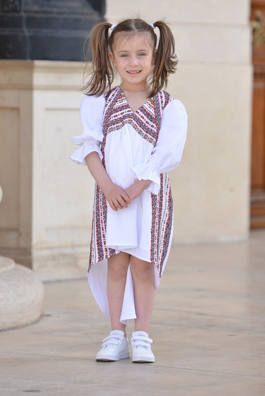 Rochita traditionala fetite Alba Agata 9 luni - 7 ani - IIANA