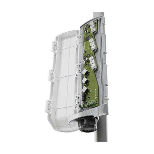 Switch exterior, 3 x RJ45 1G (1 x PoE-In bt, 2 x PoE-Out), 3 x SFP+ 10G, IP66 – Mikrotik CSS606-1G-2Gi-3S+OUT