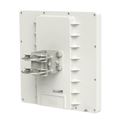 QRT 5, antena exterior integrata, 24dBi, 5GHz, 802.11n, 1 x RJ45 Gigabit, PoE – MikroTik RB911G-5HPnD-QRT
